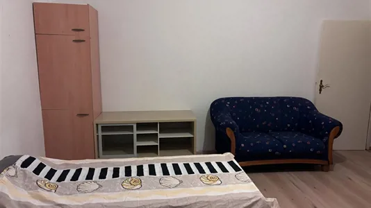 Rooms in Location is not specified - photo 1
