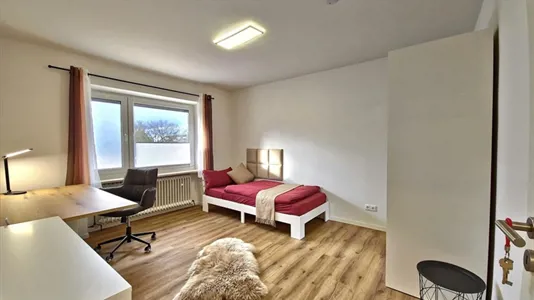 Rooms in Location is not specified - photo 1
