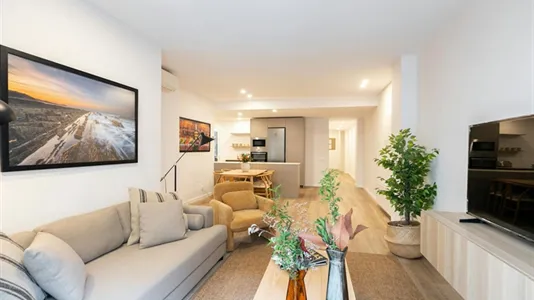 Apartments in Barcelona Eixample - photo 5