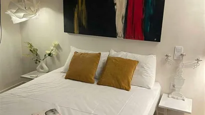Room for rent in Athens Agios Nikolaos, Athens