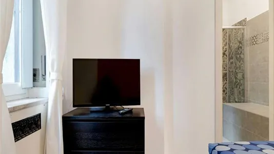 Rooms in Milano Zona 1 - Centro storico - photo 5