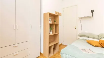 Room for rent in Milano Zona 2 - Stazione Centrale, Gorla, Turro, Greco, Crescenzago, Milan