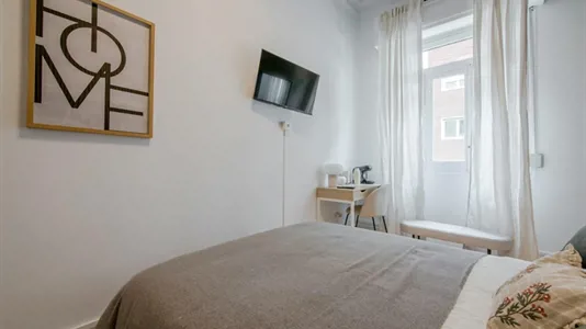 Rooms in Madrid Salamanca - photo 2