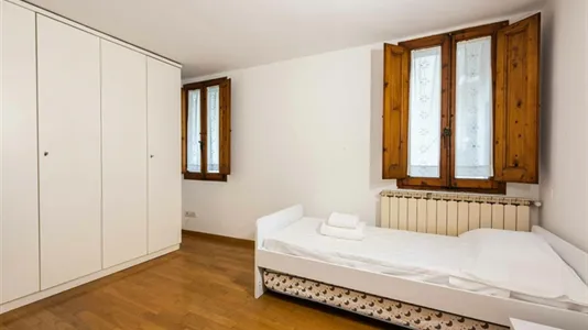 Apartments in Florence - photo 3