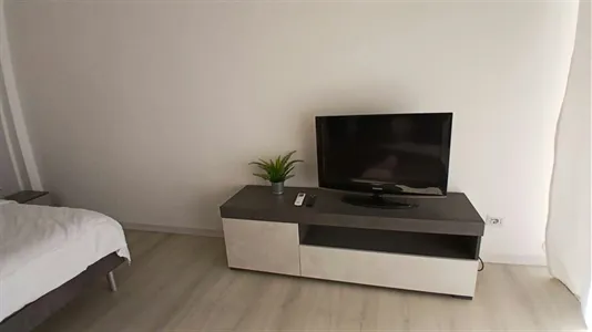 Apartments in Milano Zona 6 - Barona, Lorenteggio - photo 8