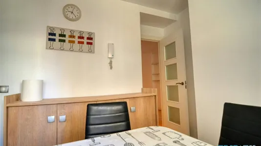 Rooms in Madrid Salamanca - photo 8