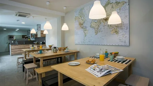 Rooms in Rocafort - photo 8