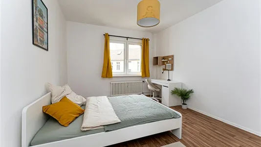 Rooms in Berlin Charlottenburg-Wilmersdorf - photo 4