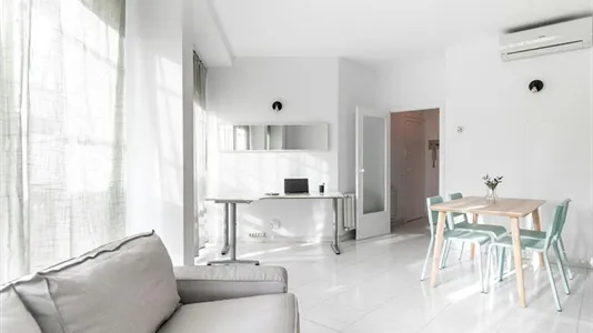 Apartments in Barcelona Eixample - photo 4