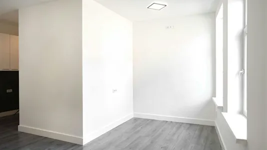 Apartments in Location is not specified - photo 8