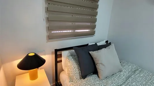 Rooms in Burjassot - photo 8
