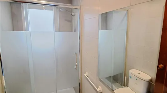 Rooms in el Camí de Vera - photo 6