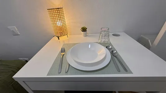 Rooms in Madrid Chamberí - photo 5