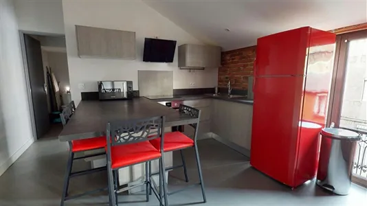 Rooms in Saint-Étienne - photo 6