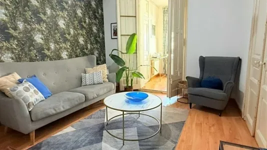 Rooms in Barcelona Eixample - photo 10