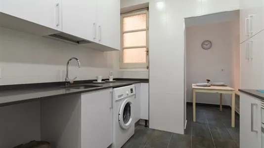 Rooms in Madrid Salamanca - photo 4