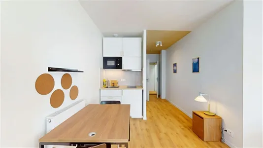 Rooms in Nanterre - photo 2