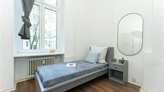 Rooms in Berlin Charlottenburg-Wilmersdorf - photo 1