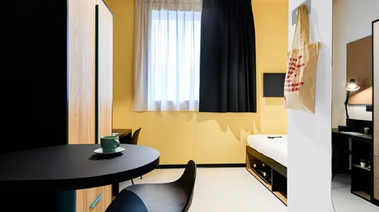 Apartments in Modena - photo 1