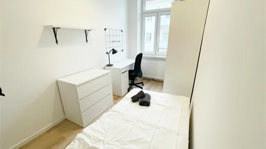 Rooms in Wien Ottakring - photo 4