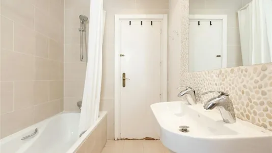 Rooms in Madrid Salamanca - photo 8