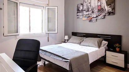 Room for rent in Alcalá de Henares, Comunidad de Madrid