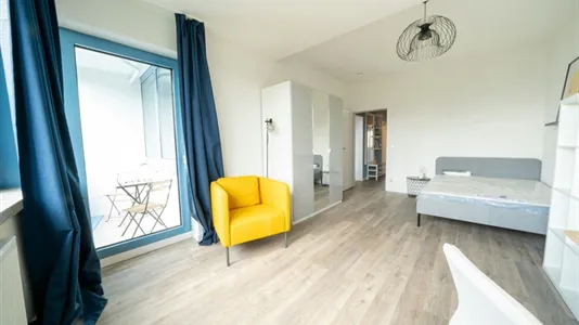 Rooms in Berlin Charlottenburg-Wilmersdorf - photo 1