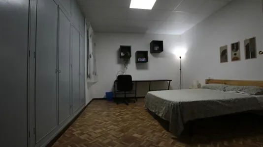 Rooms in Terrassa - photo 4