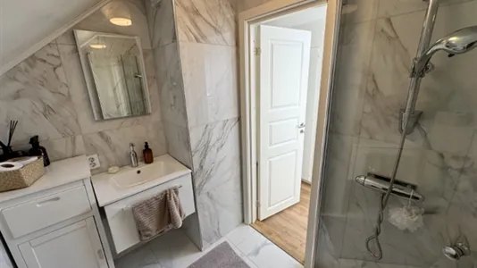 Houses in Uddevalla - photo 10