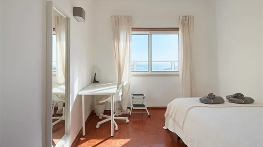 Rooms in Almada - photo 3