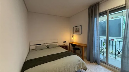 Rooms in Valencia Ciutat Vella - photo 2