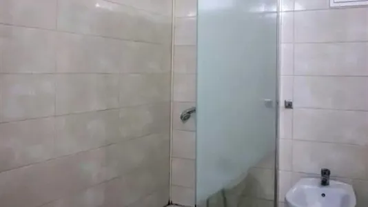 Rooms in Valencia Ciutat Vella - photo 10