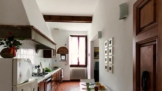 Apartments in Florence - photo 2