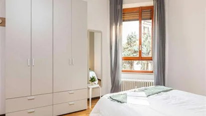 Room for rent in Milano Zona 5 - Vigentino, Chiaravalle, Gratosoglio, Milan