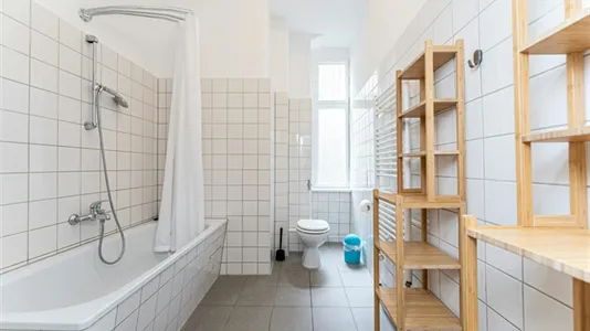 Rooms in Berlin Friedrichshain-Kreuzberg - photo 9