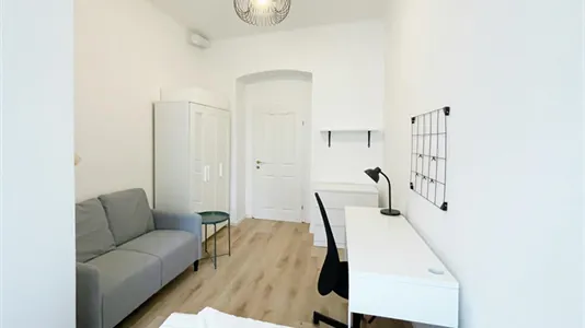 Rooms in Wien Ottakring - photo 3