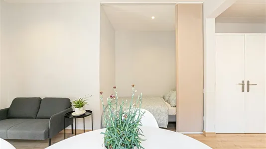 Apartments in Barcelona Ciutat Vella - photo 10