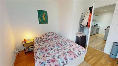 Room for rent in Dijon, Bourgogne-Franche-Comté