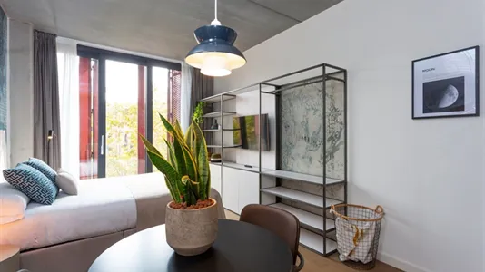 Apartments in Barcelona Eixample - photo 4