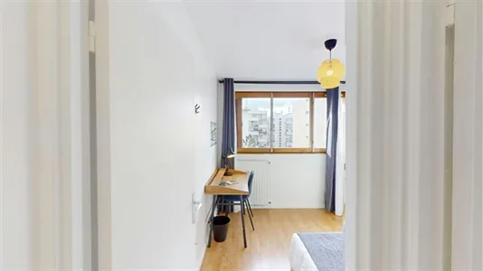 Rooms in Paris 19ème arrondissement - photo 2