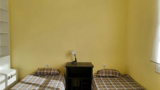 Rooms in Barcelona Eixample - photo 3