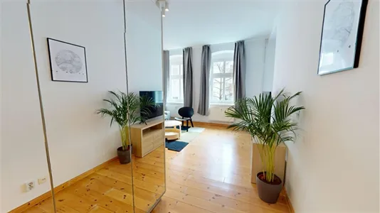 Apartments in Location is not specified - photo 6