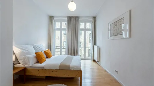 Apartments in Berlin Mitte - photo 2