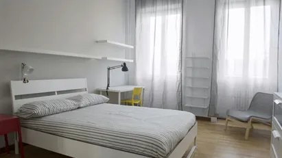 Room for rent in Milano Zona 1 - Centro storico, Milan