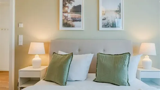 Apartments in Berlin Steglitz-Zehlendorf - photo 3