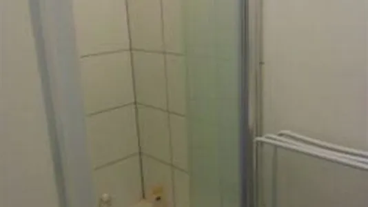 Rooms in Brussels Anderlecht - photo 8