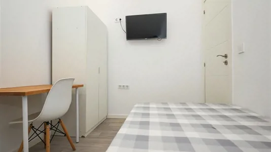 Rooms in Valencia Camins al Grau - photo 3