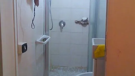 Rooms in Napoli Municipalità 2 - photo 9