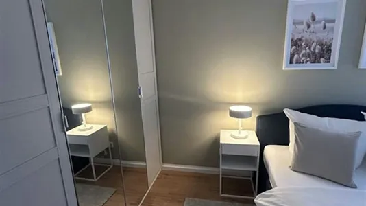 Apartments in Berlin Tempelhof-Schöneberg - photo 2