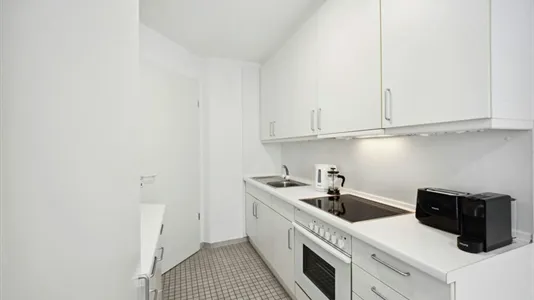 Apartments in Location is not specified - photo 9